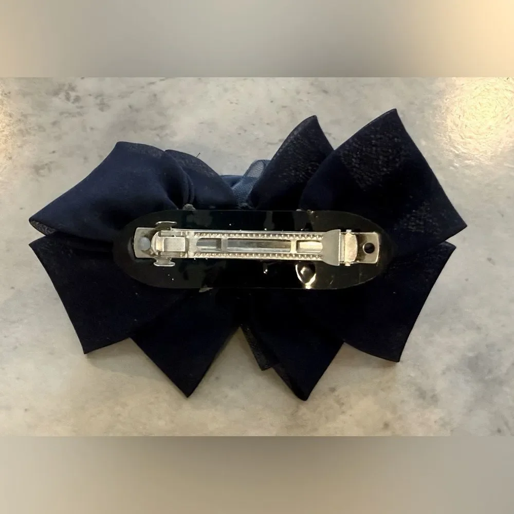Navy fabric flora hair clip